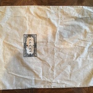 Gucci drawstring dust cover
